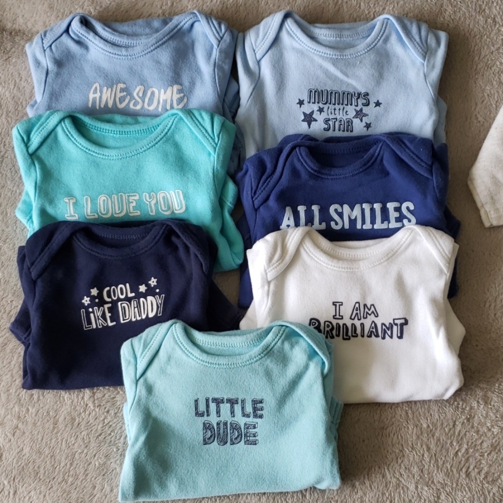6 slogan bodysuits + 1 Disney bodysuit.